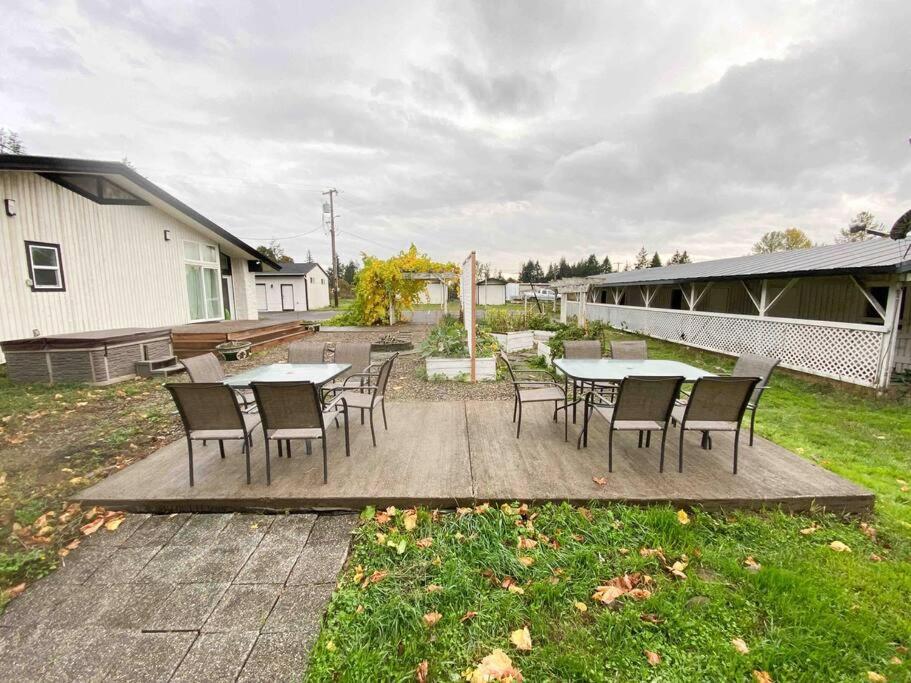 22 Acres Home With Hot Tub Minutes From Ilana Casino Ridgefield Exterior photo