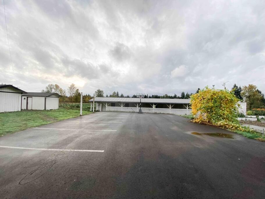 22 Acres Home With Hot Tub Minutes From Ilana Casino Ridgefield Exterior photo